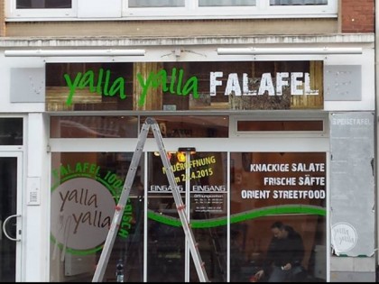 Фото: YallaYalla Falafel